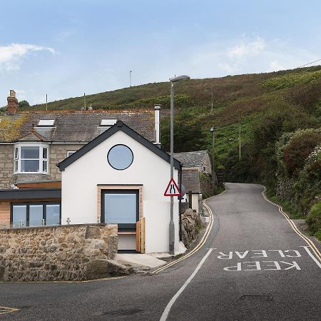 The Old Beach Store Sennen Cove Esterno foto